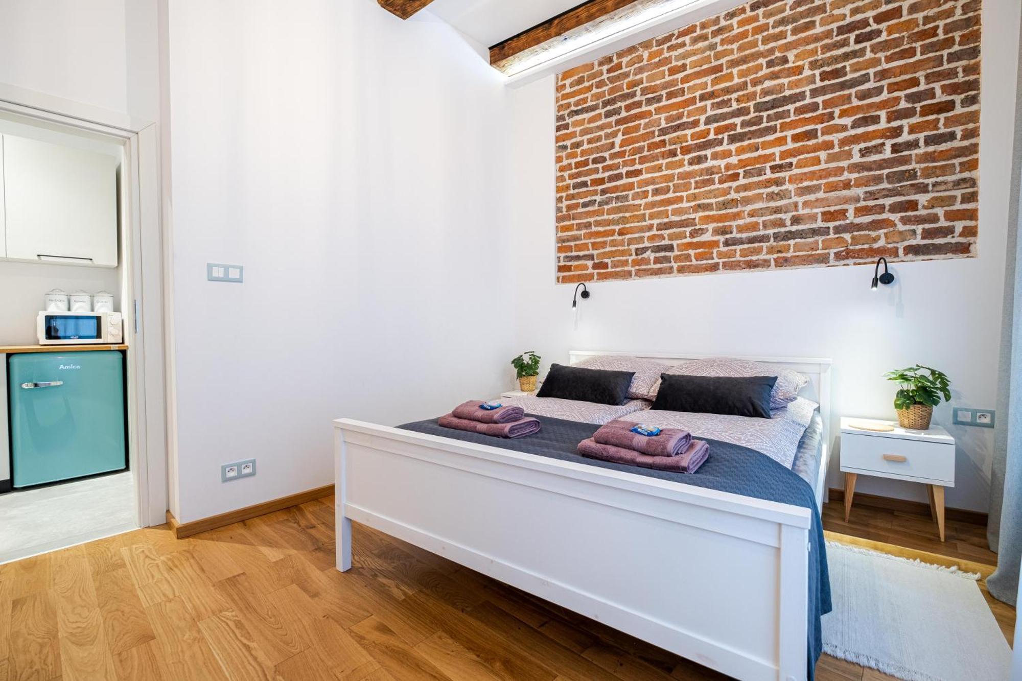 Old Town Zamkowa Vis A Vis Wawelu Apartment คราคูฟ ภายนอก รูปภาพ